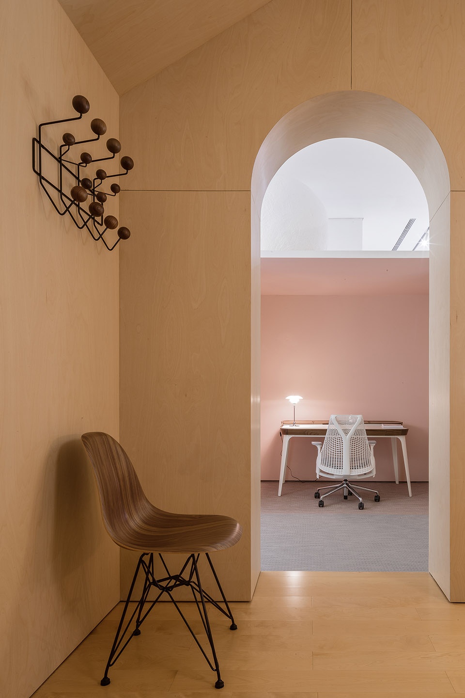 奕居国际(Yi’s International)+ Herman Miller广州零售展厅丨中国广州-8