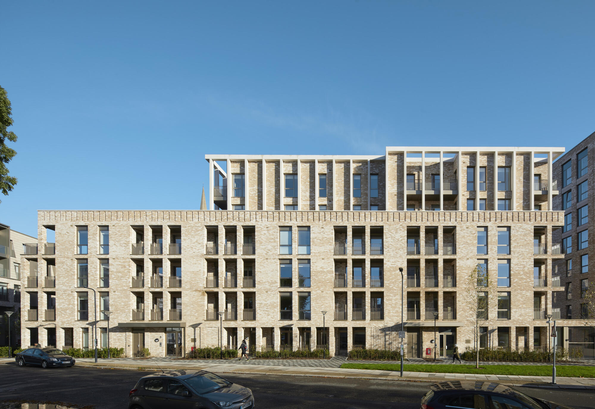 联合广场（注：Unity Place常见可直译为联合广场，但具体还需结合其所在语境，在其他特定语境中也可能有不同释义 这里按常见理解给出翻译结果 ） 丨德国基尔-41