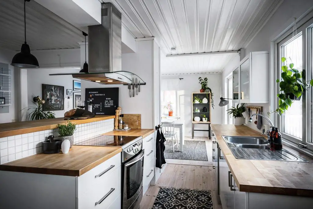 温馨避风港 | 瑞典冬季的温暖木屋设计-7