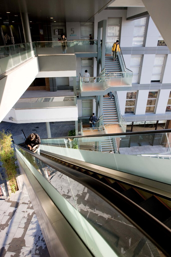 香港理工大学红砖双子塔校园设计-16