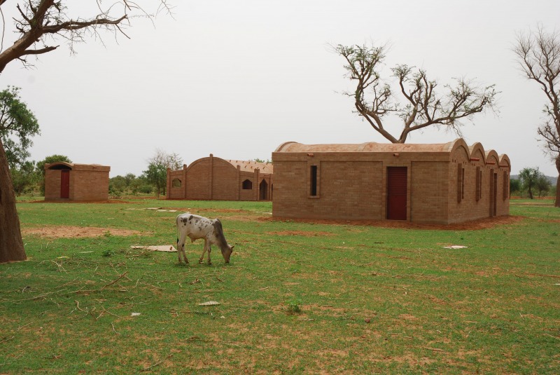 Primary School Balaguina学校及教师住房项目丨马里-13