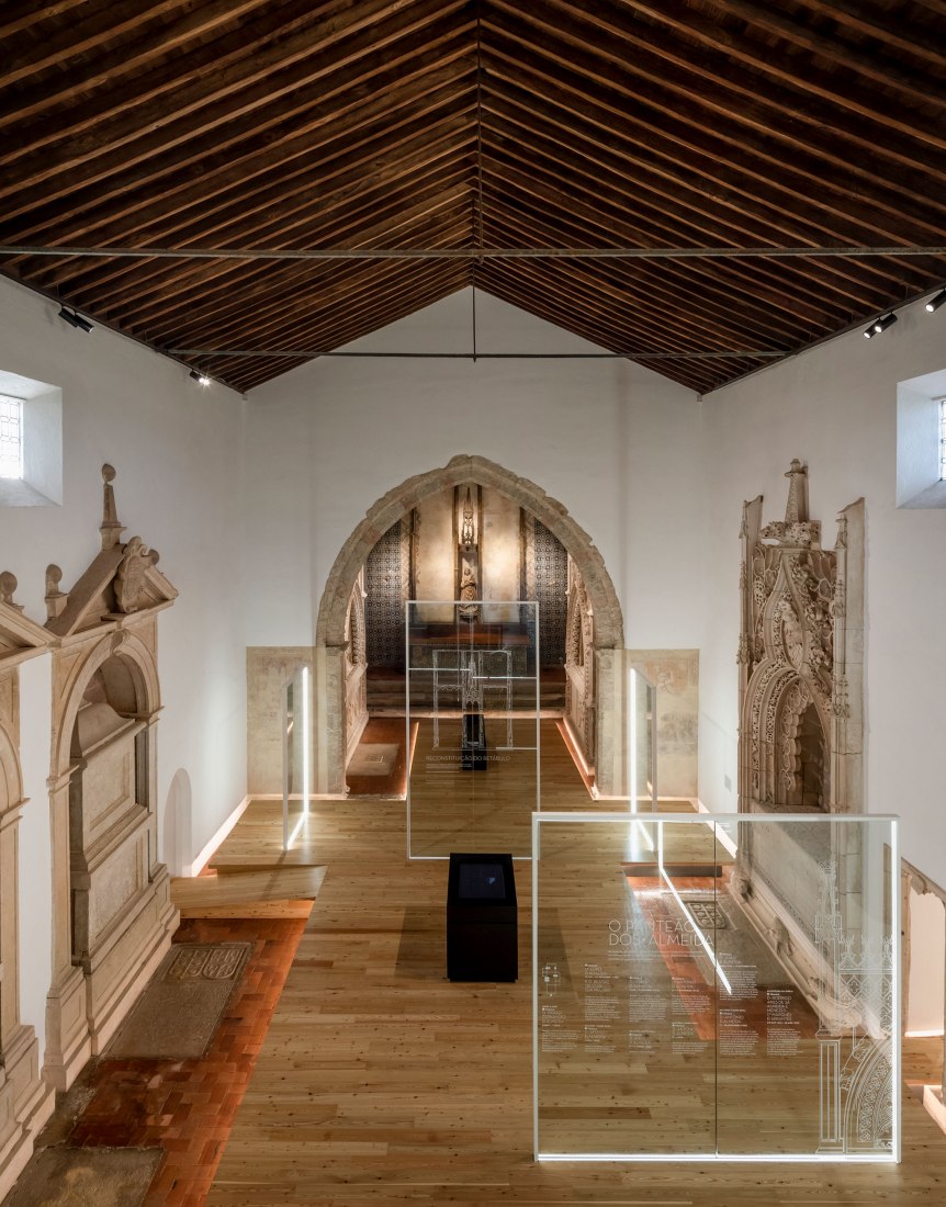 Panteão dos Almeida的博物馆陈列与展览项目丨葡萄牙丨spaceworkers建筑设计工作室-39