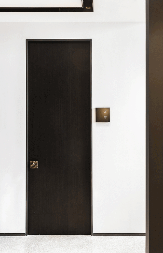 曾建龙打造“黛瓦宴” | 旧火车站中的新餐饮空间实验-99