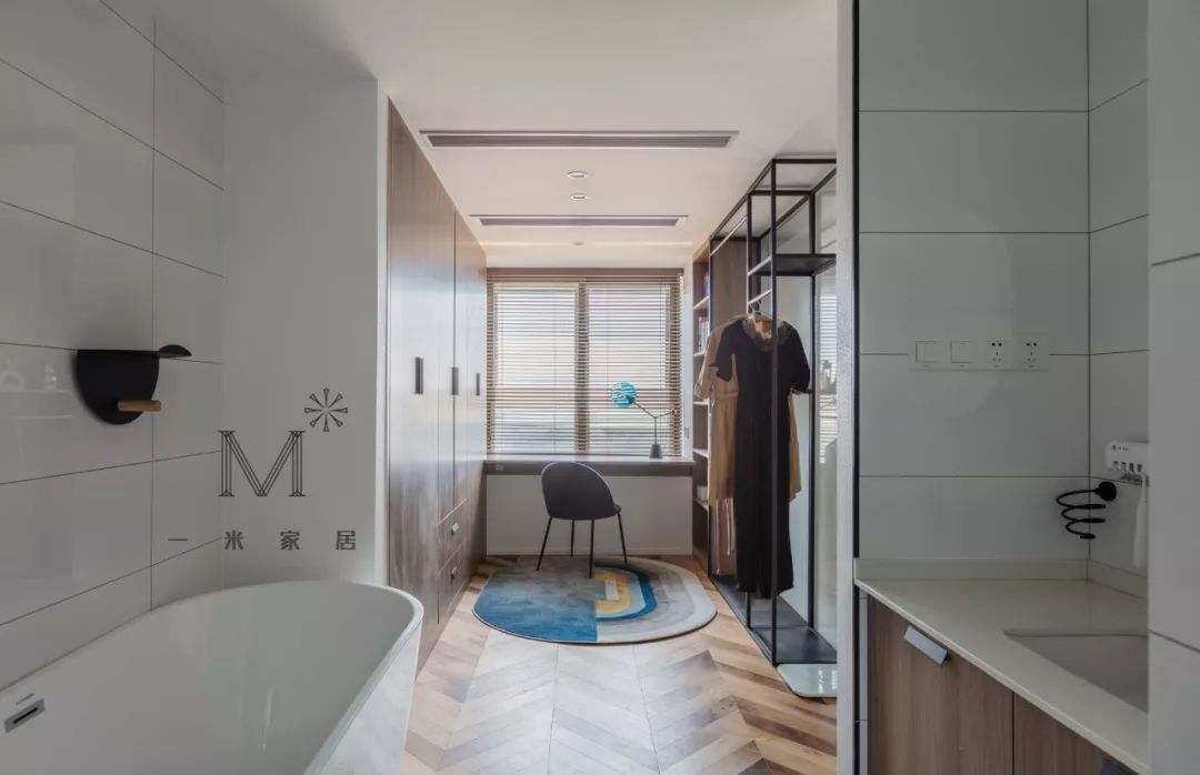 新时代女性独居空间，粉色浪漫与灰色简约的完美结合-51