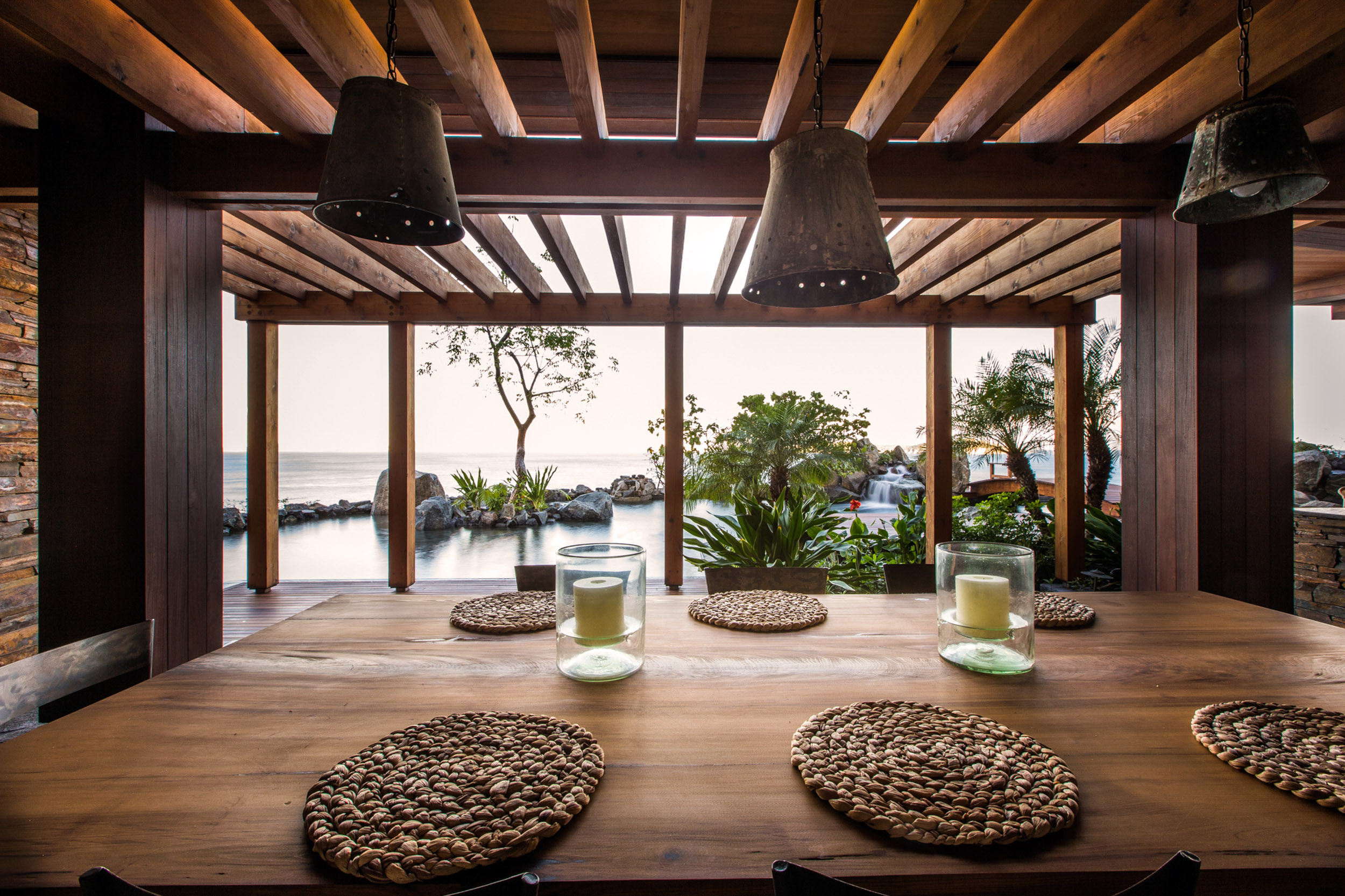 Kurisu International-3