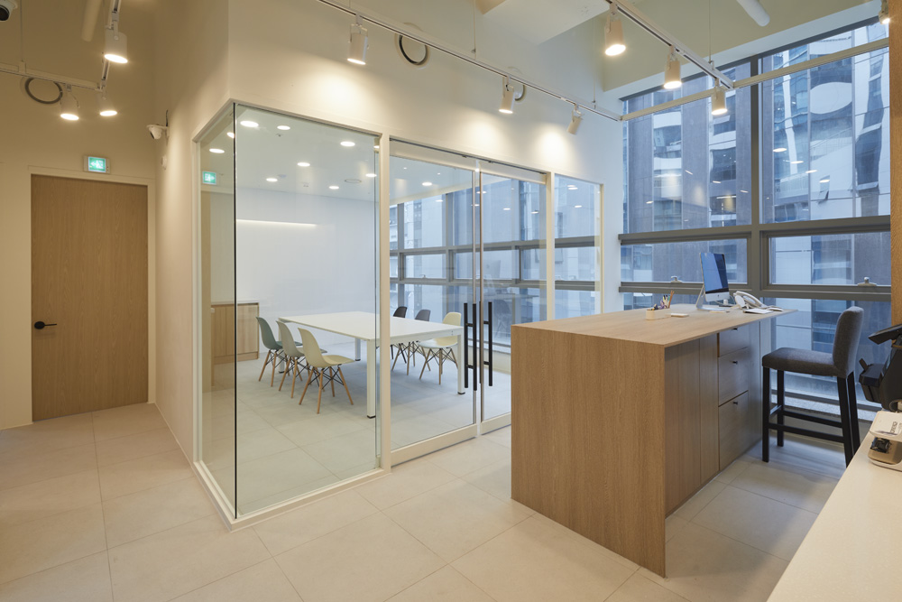 白色木纹，打造温馨学习空间-3