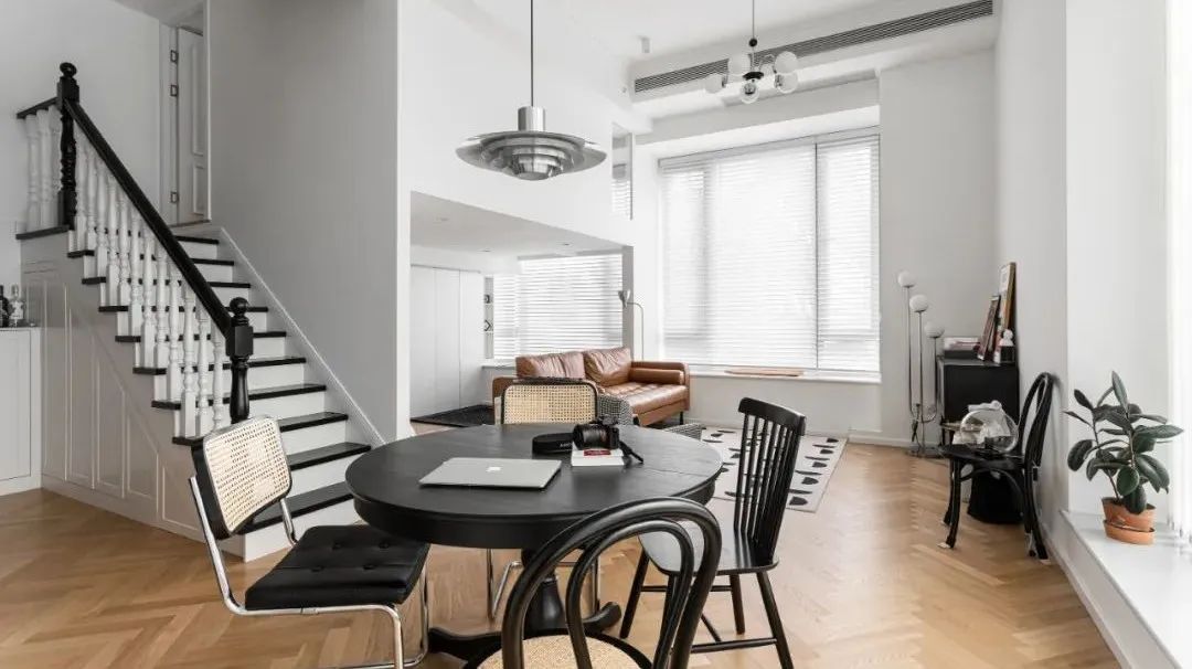 63㎡公寓变小复式,猫狗双全的惬意独居生活丨中国成都丨十六月工作室-0