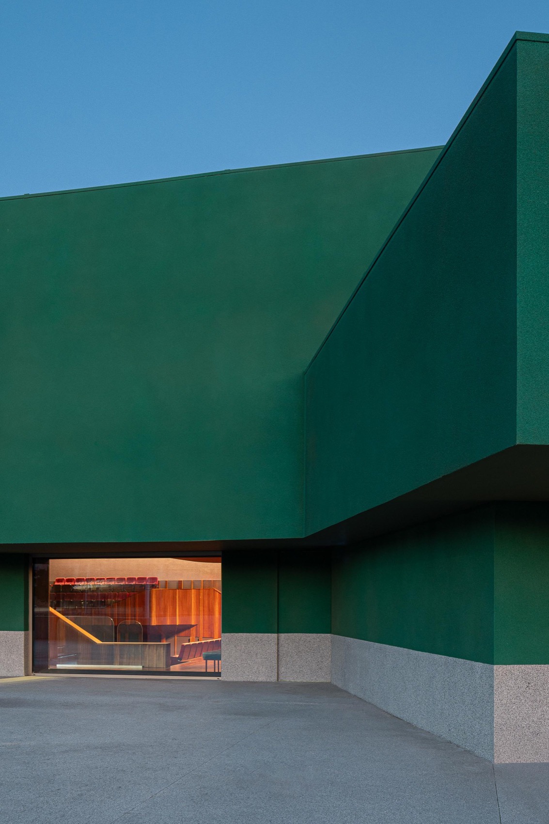 文化中心丨葡萄牙丨Galeria Gabinete-60