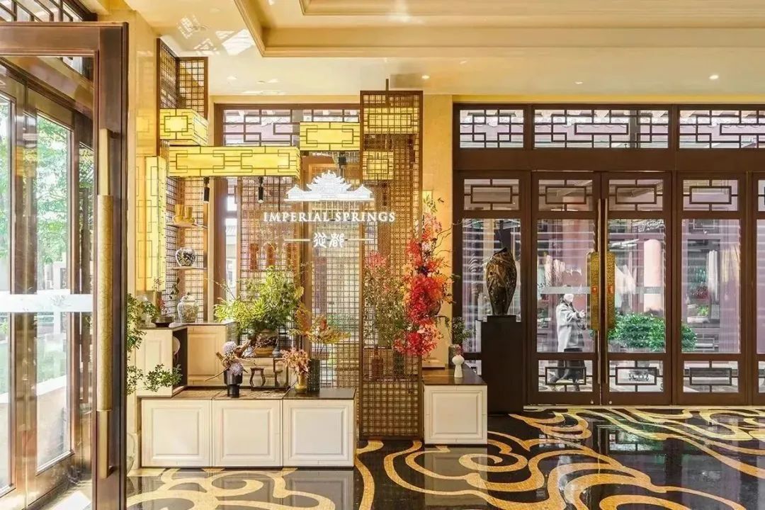 从都国际庄园 YSFLOWER 花艺装置设计丨中国广州丨哲迳设计-6