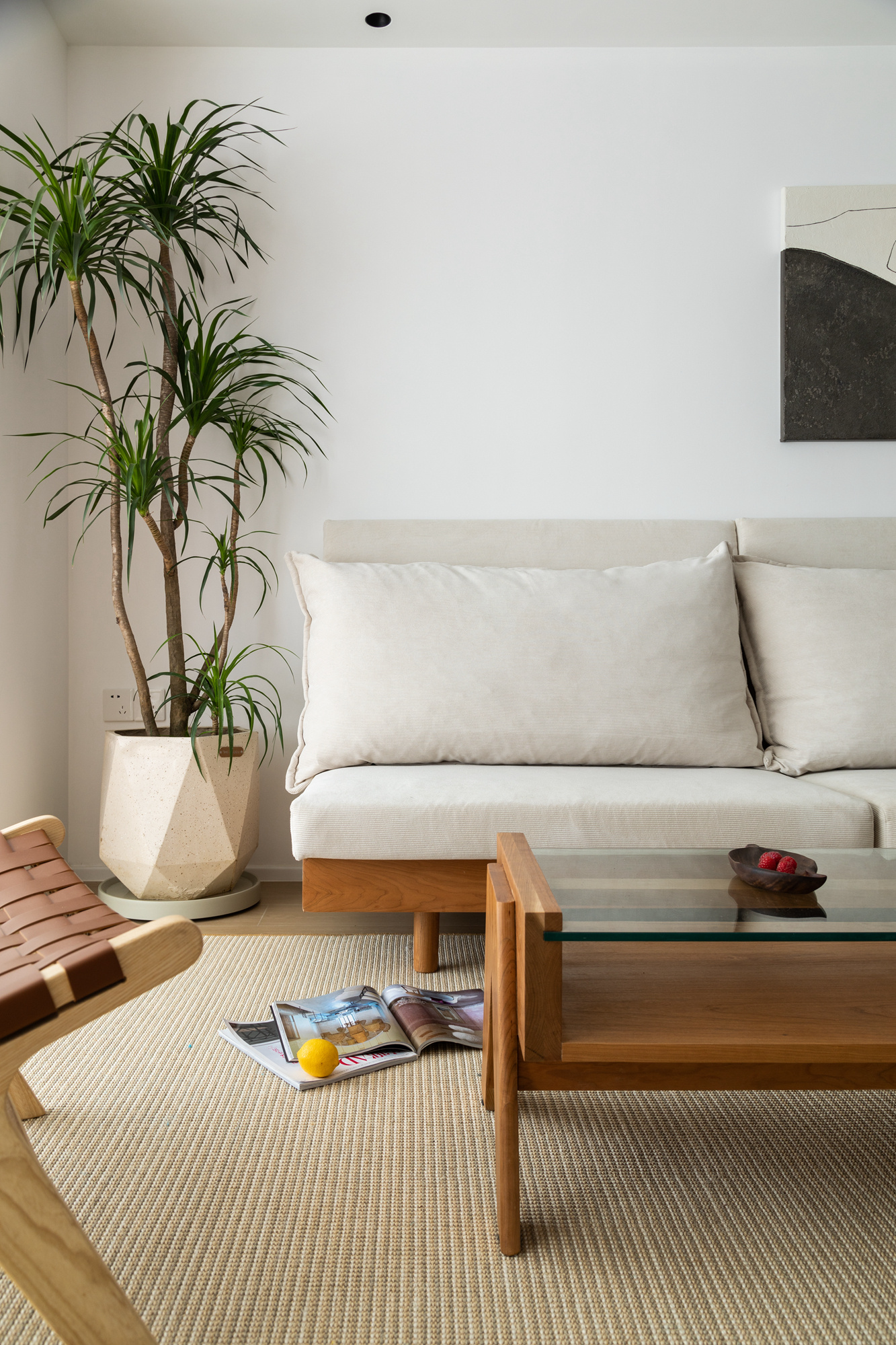 原木色+大白墙，打造简单温馨的住宅。-11