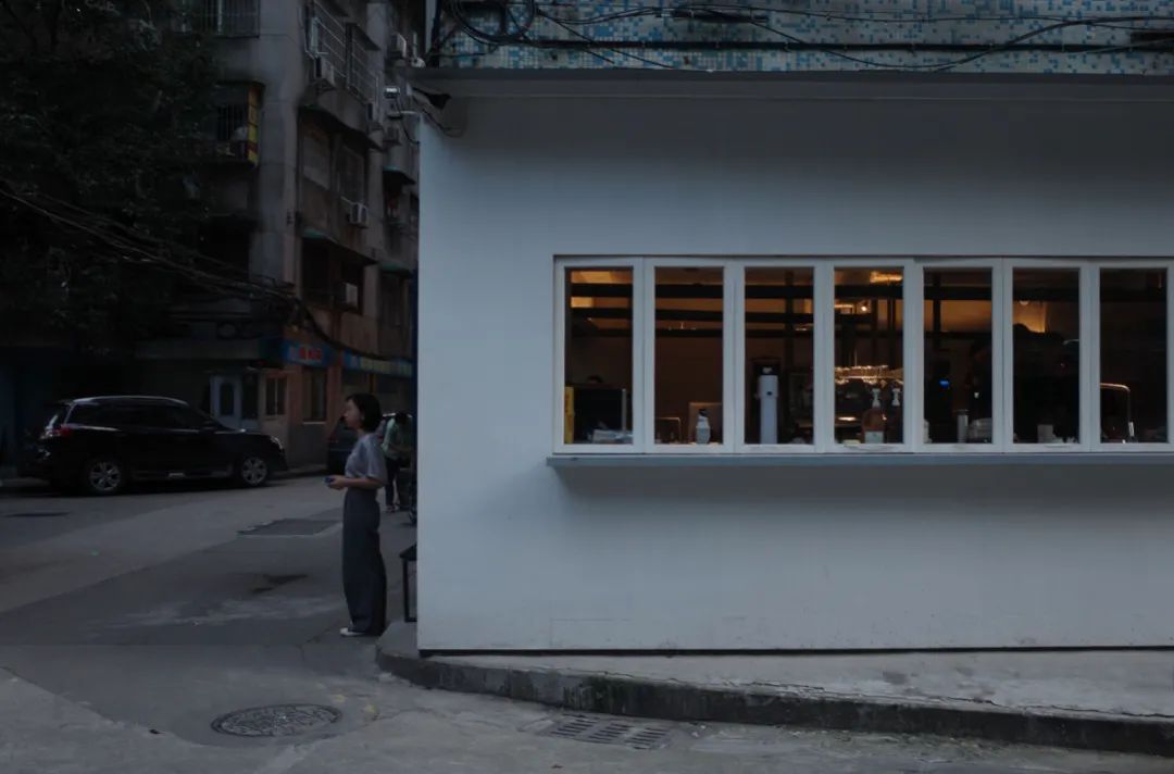 《瑶·咖啡》 | 低调内敛的清吧式咖啡店设计-36