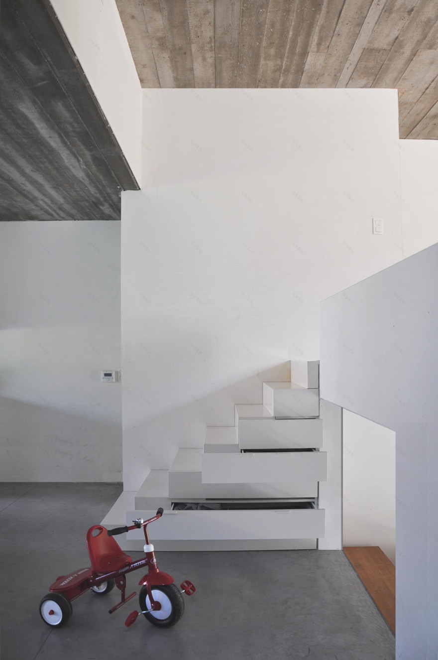 splitlevel house dv-18