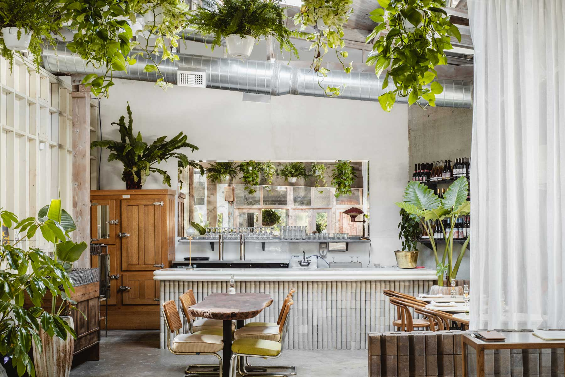 RÁ ARTISAN PIZZA RESTAURANT 餐厅 / Red Deer-14