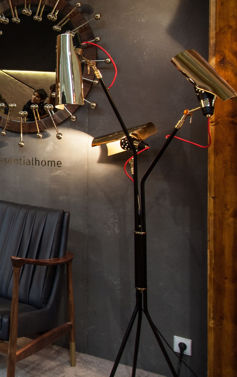 Modern Floor Lamps That Turn Artificial Lighting Into A Form Of Art-27