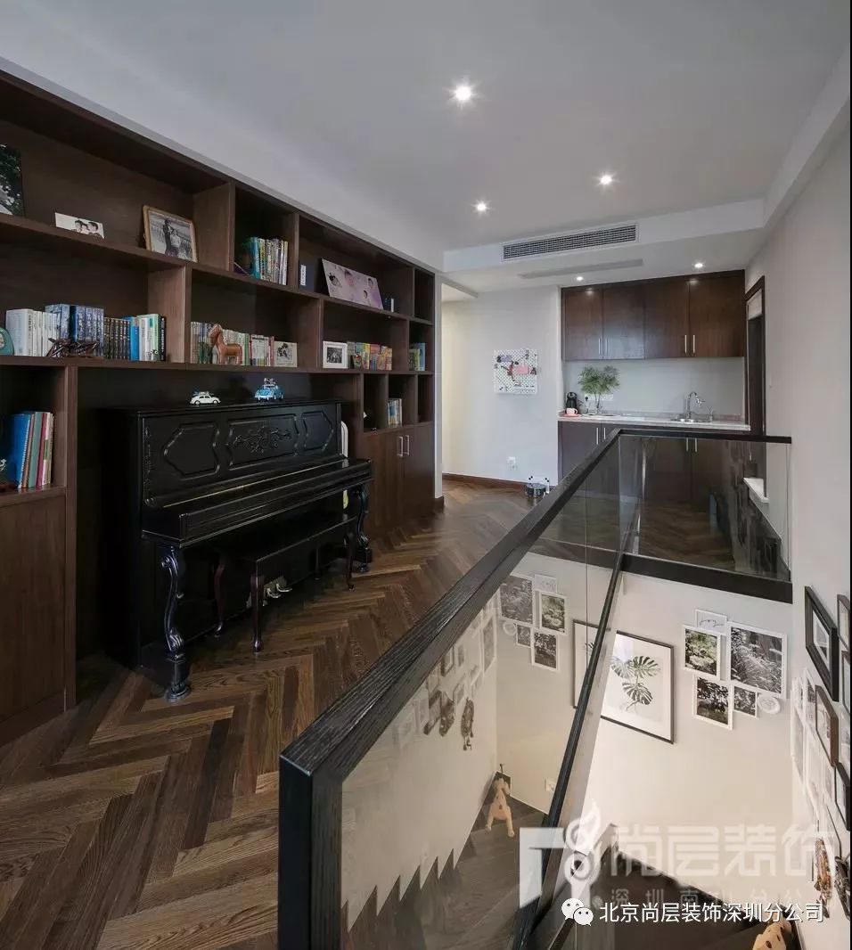 尚层设计 | 现代轻奢大宅,温暖恬雅的空间美学-48