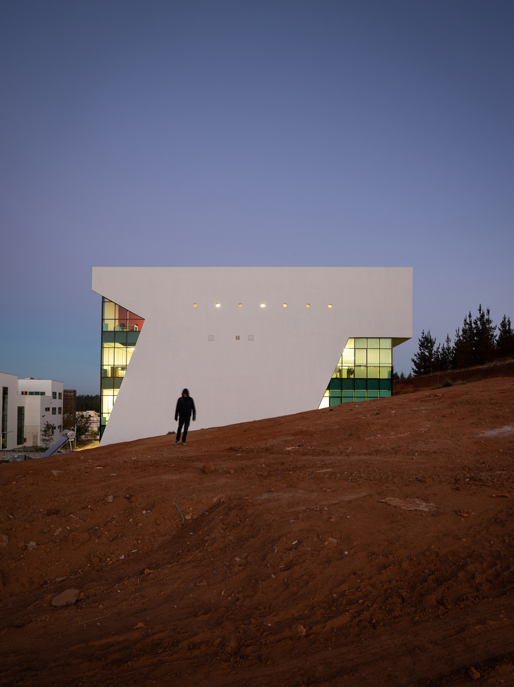 智利 PUCV 大学医学技术职业建设大楼-28