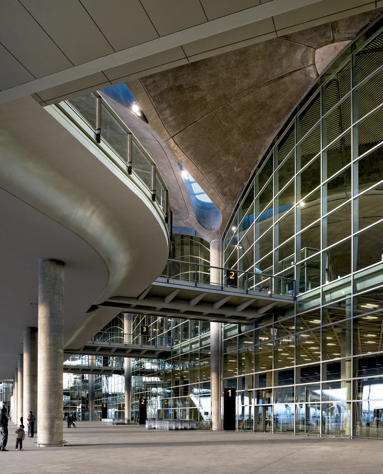 约旦阿曼国际机场新航站楼-18