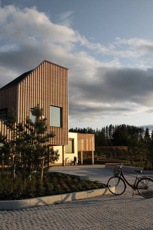 Ydalir 学校 · 木构建筑的绿色实践-27