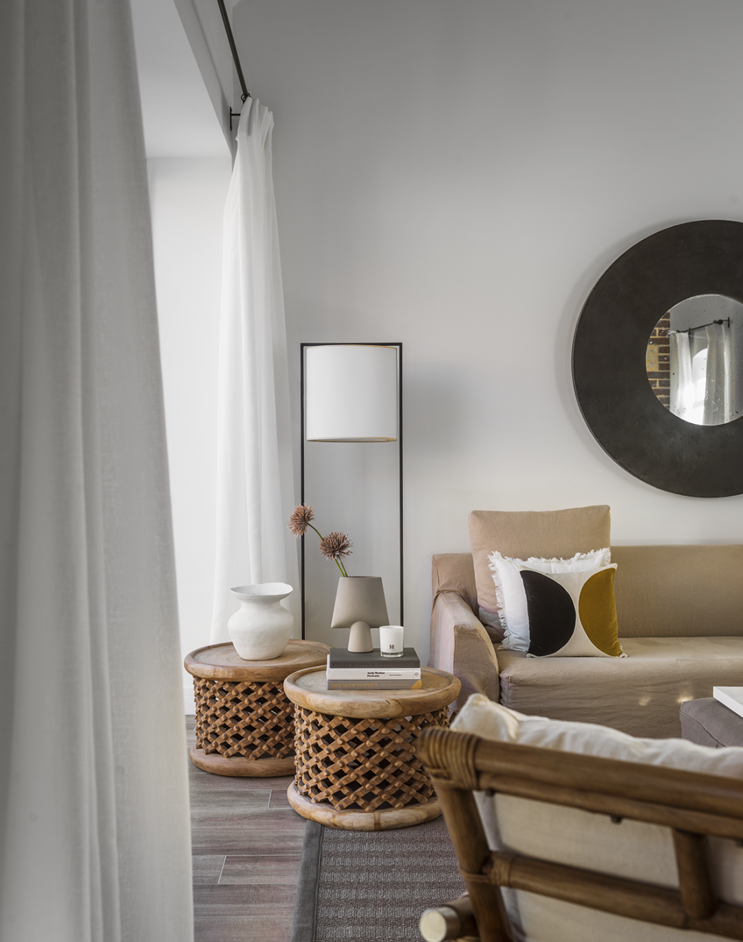 英国乡村与城市结合的居住空间丨Kelly Hoppen-16