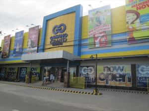 繁华都市中的商业瑰宝——FBDio 设计的 Gaisano 项目-4