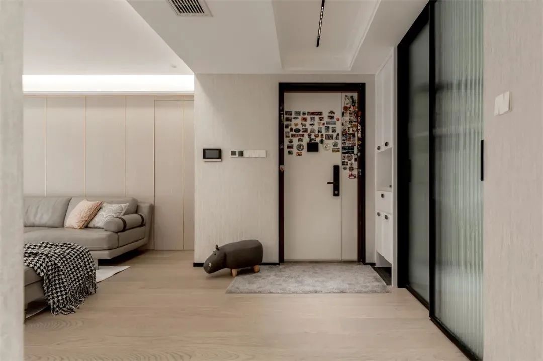 西派御江175㎡现代轻奢住宅丨中国南宁丨东易日盛-1