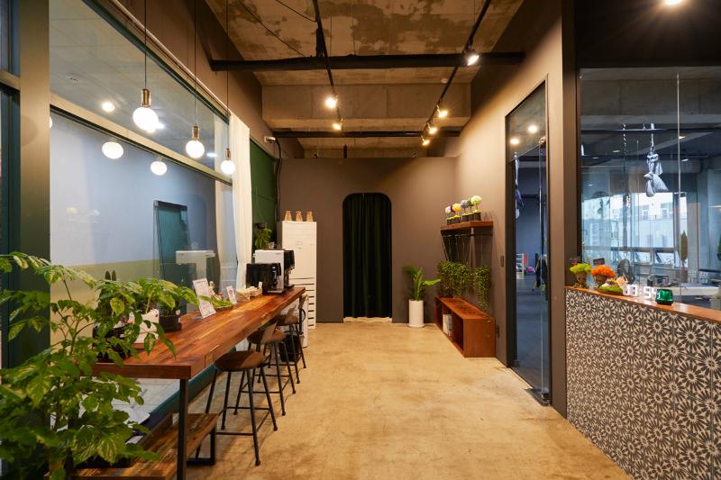 温润宜居的 70 平韩式瑜伽室设计-7