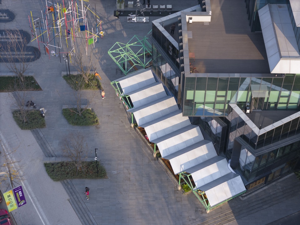 街边的绿色伞棚 · 五里关麓坊店 · 凡筑ArchFAN丨中国成都丨凡筑ArchFAN（成都凡筑建筑设计事务所有限公司）-10