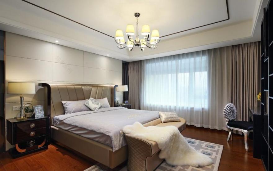 港式轻奢,金属色的摩登时尚-21