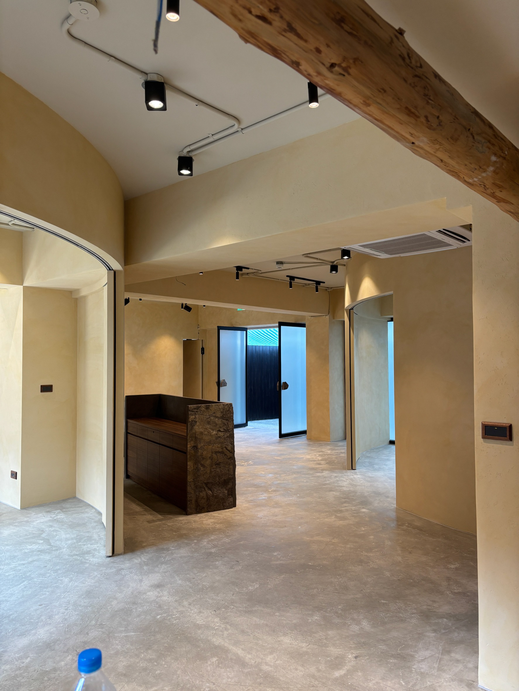 医美诊所商业空间规划设计施工-8