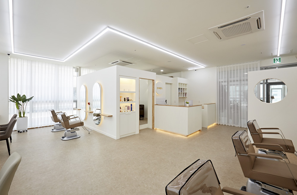 23 平米极简美容室，现代风格设计典范-4