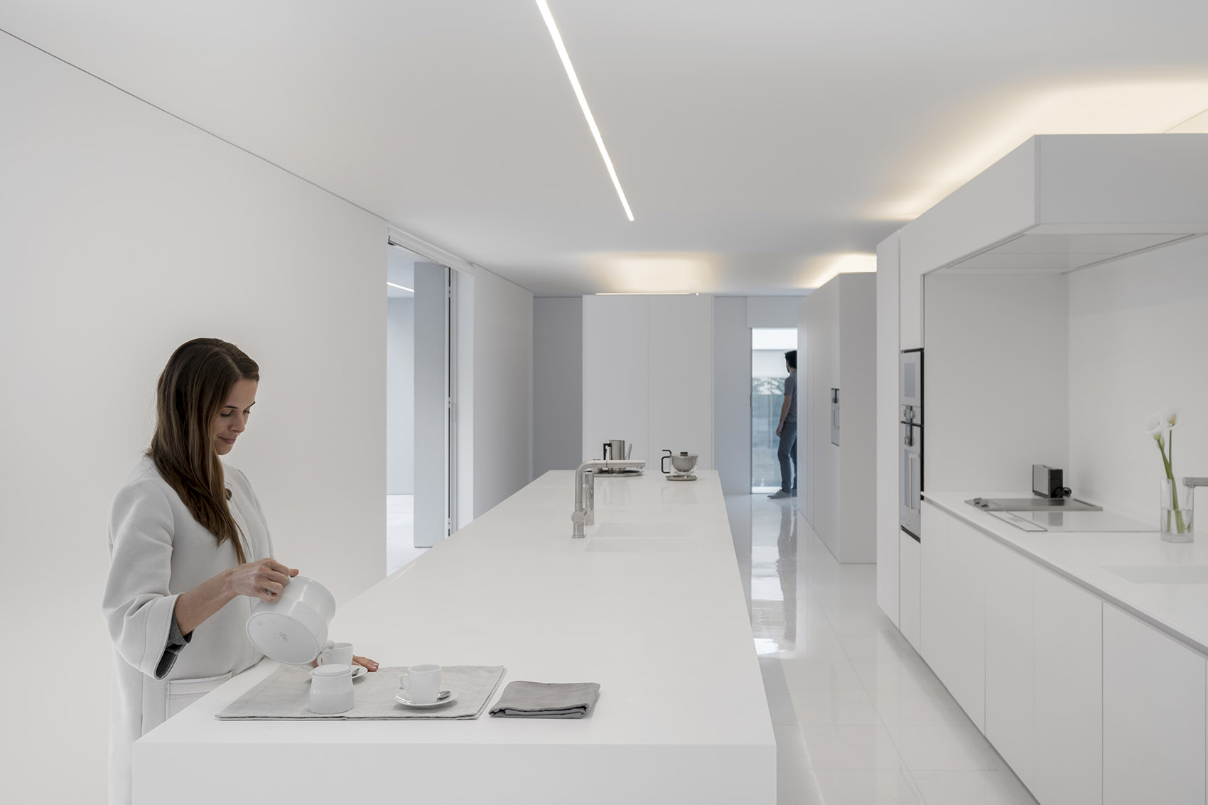 松树林之间的住宅,西班牙 / Fran Silvestre Arquitectos-52