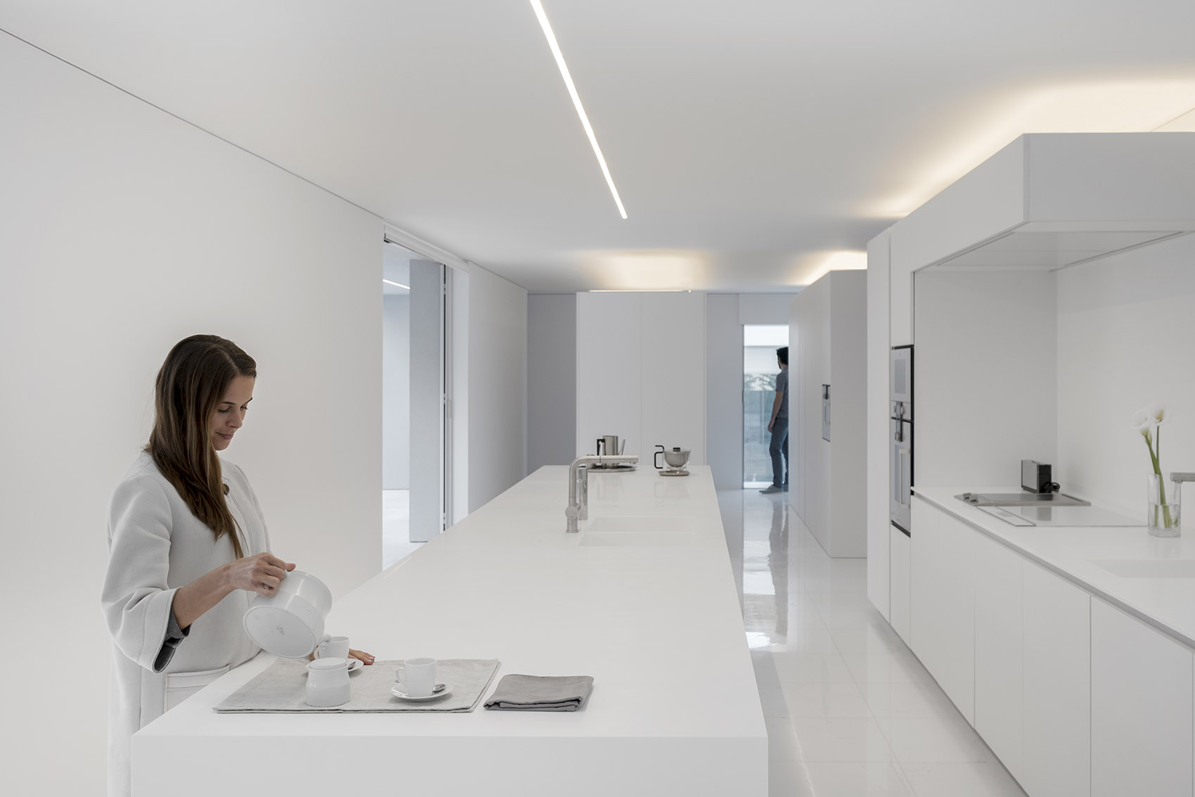 松树林之间的住宅，西班牙 / Fran Silvestre Arquitectos-52