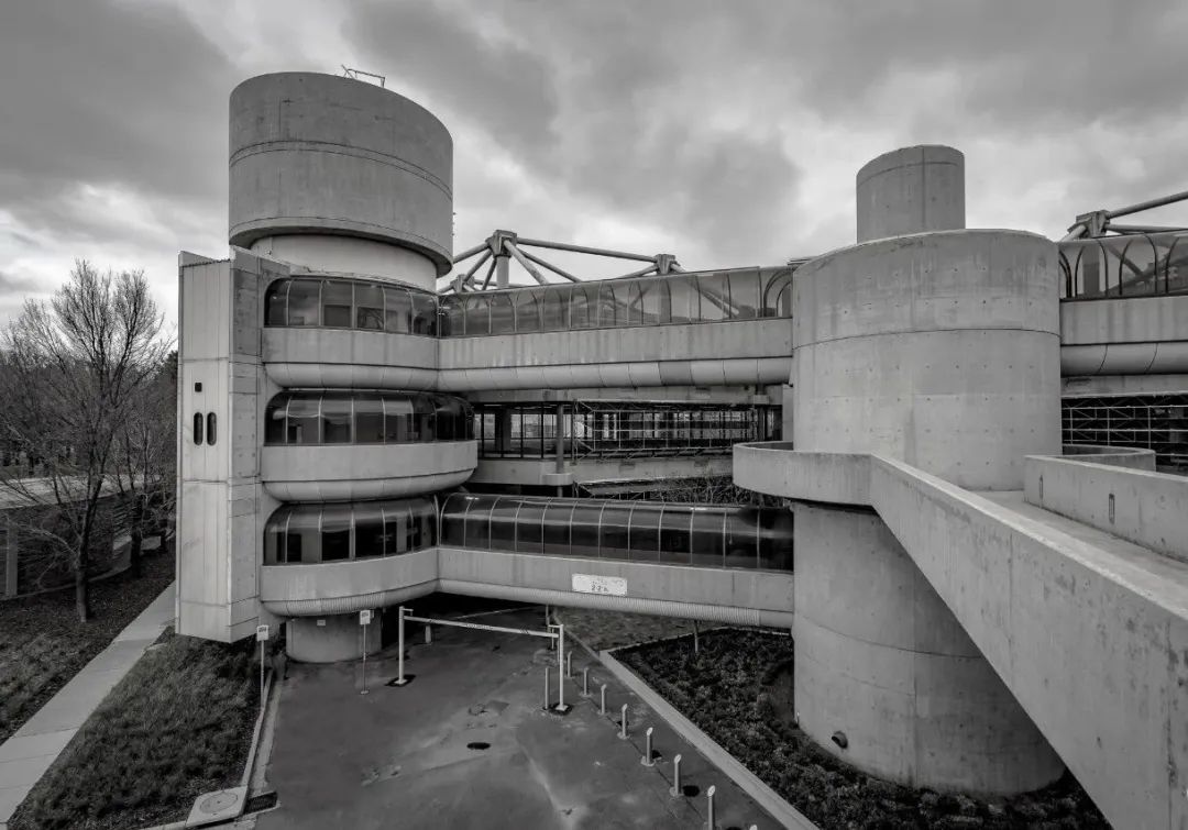 粗野乌托邦 · John Andrews 的理想重塑丨加拿大多伦多-50