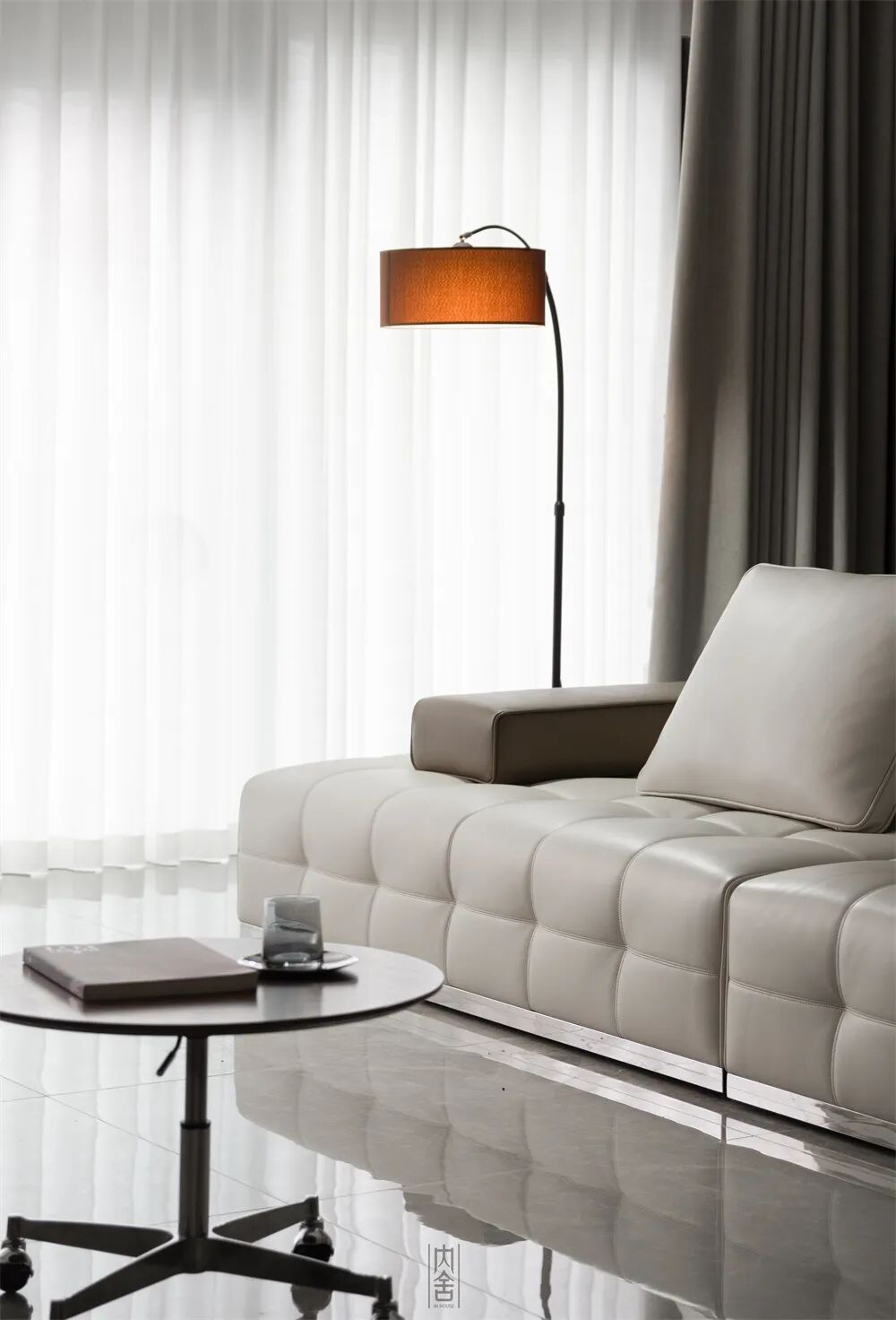 内舍软装丨147㎡极简风四居，经典配色感受有温度的家！-11