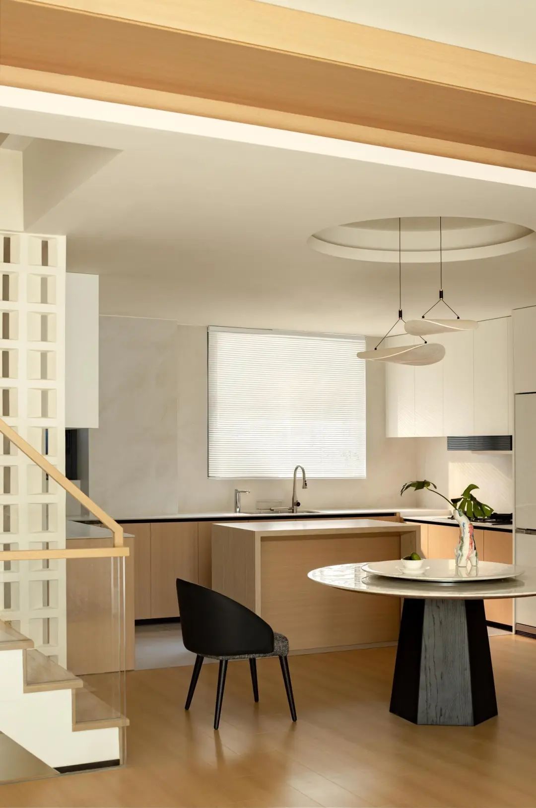 2025“尊锐杯”十大设计师｜朱钧桦：以设计做减法，为生活赋深情-28