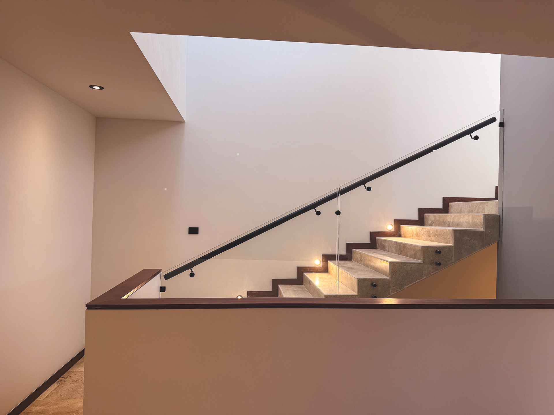 GALAXIA 205 | SAN ANGEL 5-26