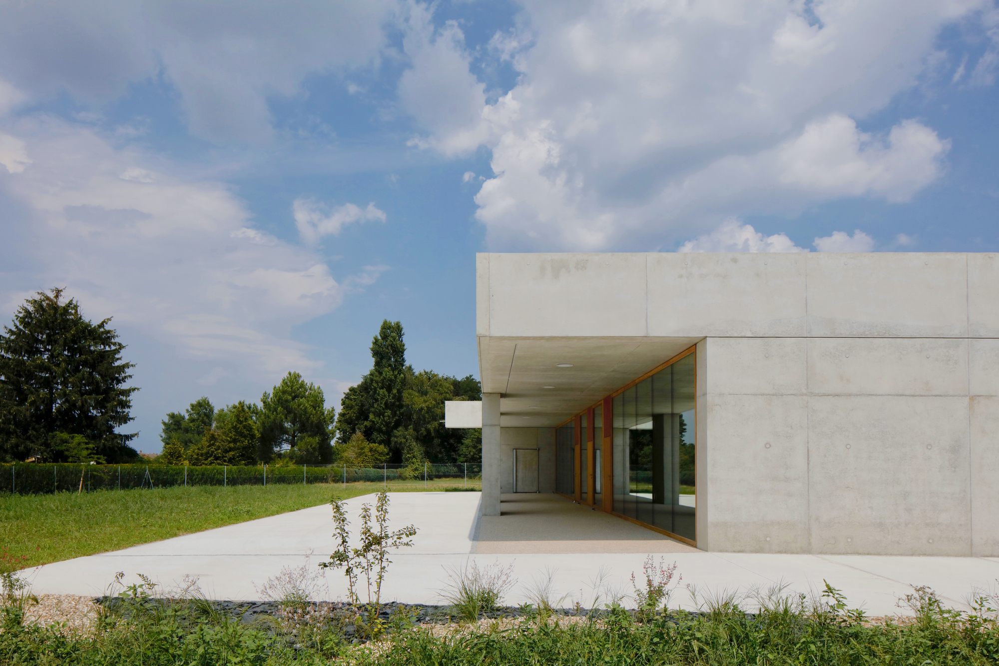 After-School Care & School Restaurant / LDA Architects-22