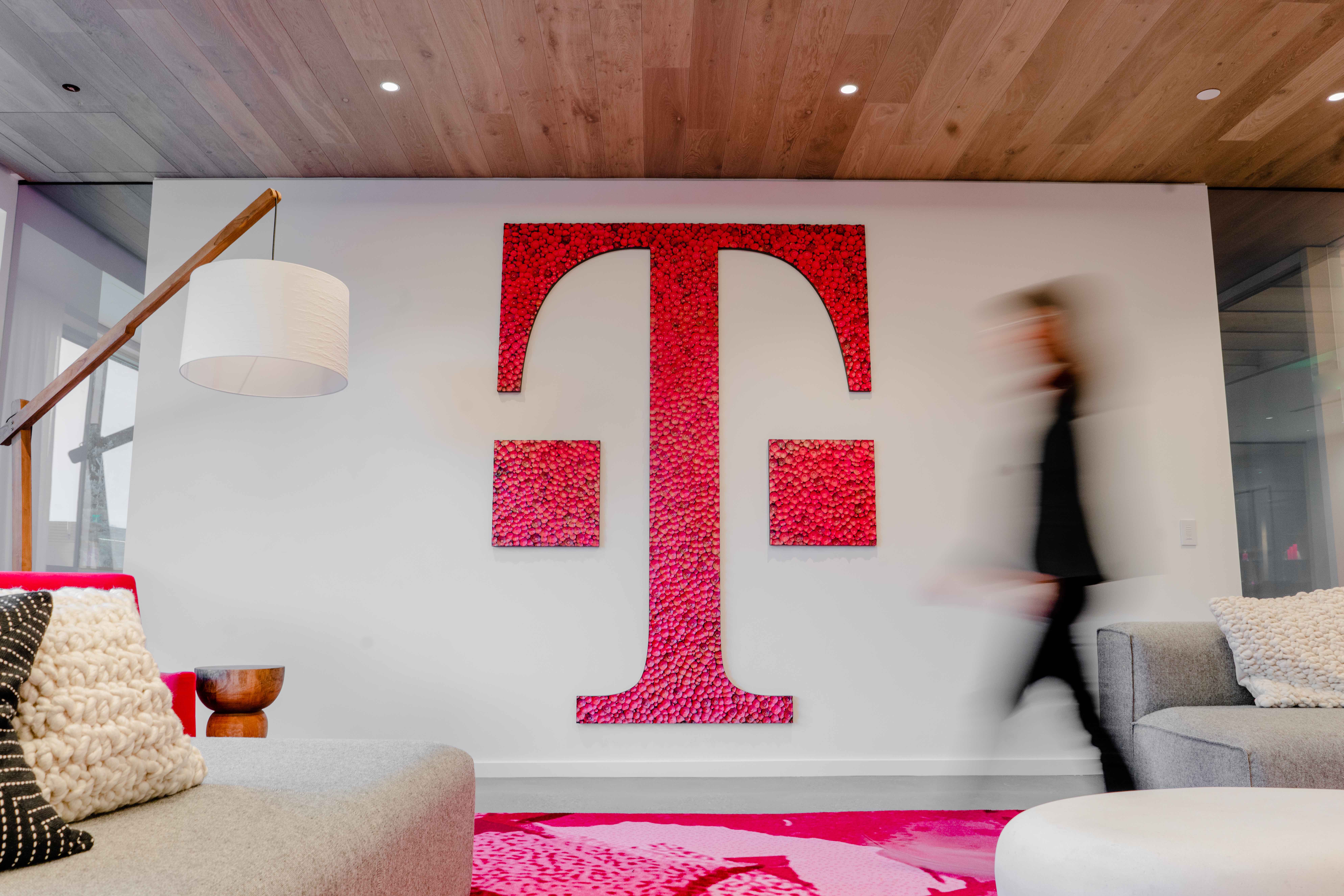 T·Mobile 总部室内设计-26