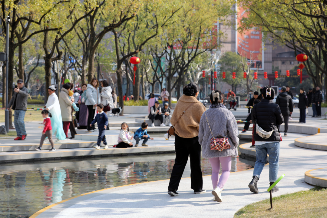 全龄友好的康养主题社区公园：上海长寿公园-40