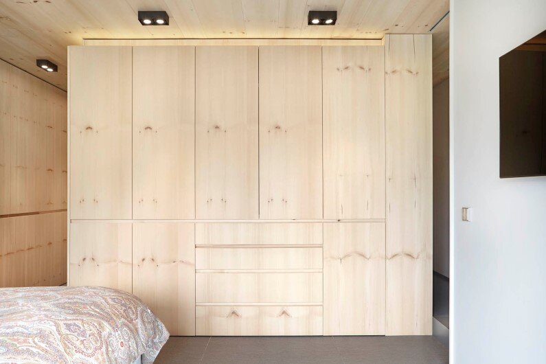 带木质内饰的复古住宅丨安道尔安道尔城丨Coblonal Arquitectura-23