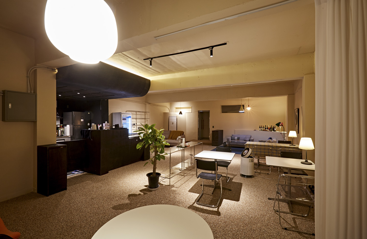 "木质氛围的 30 平米小空间设计"-8