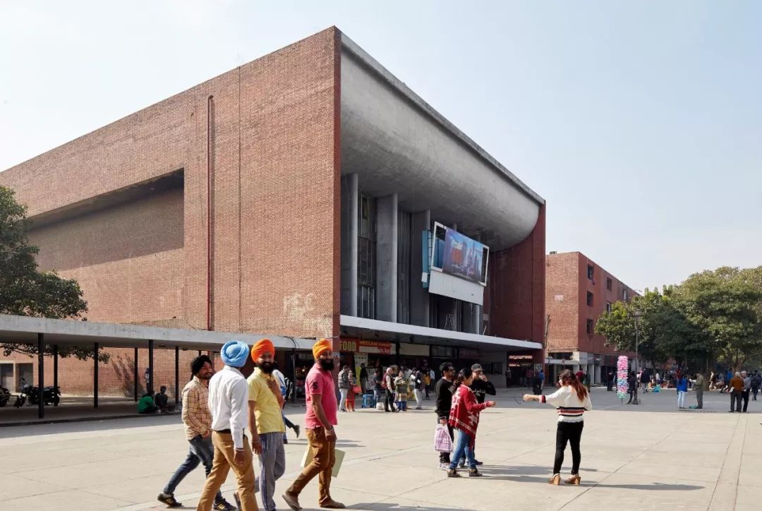 拉图雷特修道院-80