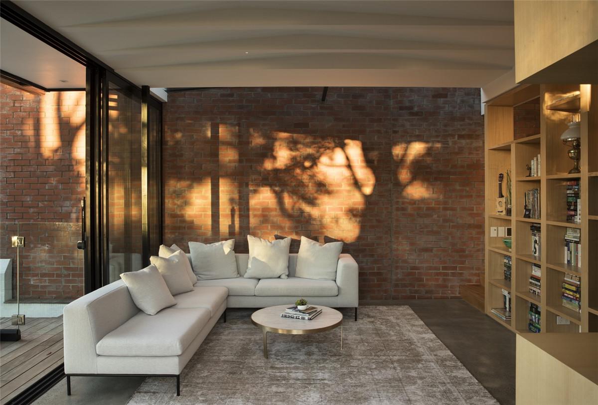 木质格栅后的光影斑驳别墅改造丨新西兰奥克兰丨matter建筑事务所-16