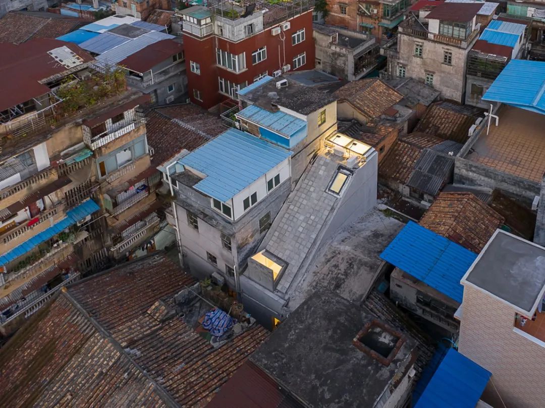 乡野绿意中的艺术之家-148