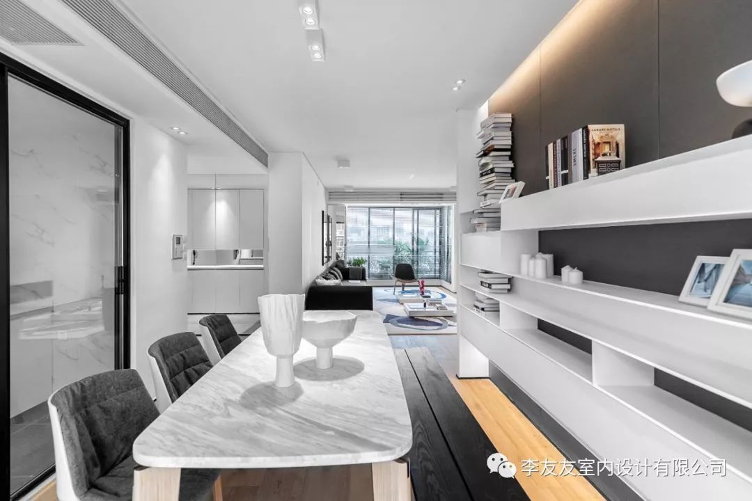 李友友设计打造现代极简医生家-16