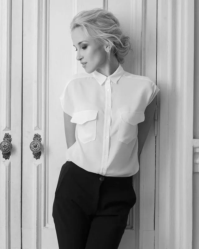 现代轻奢公寓设计丨CHRISTINA BENNETT-30