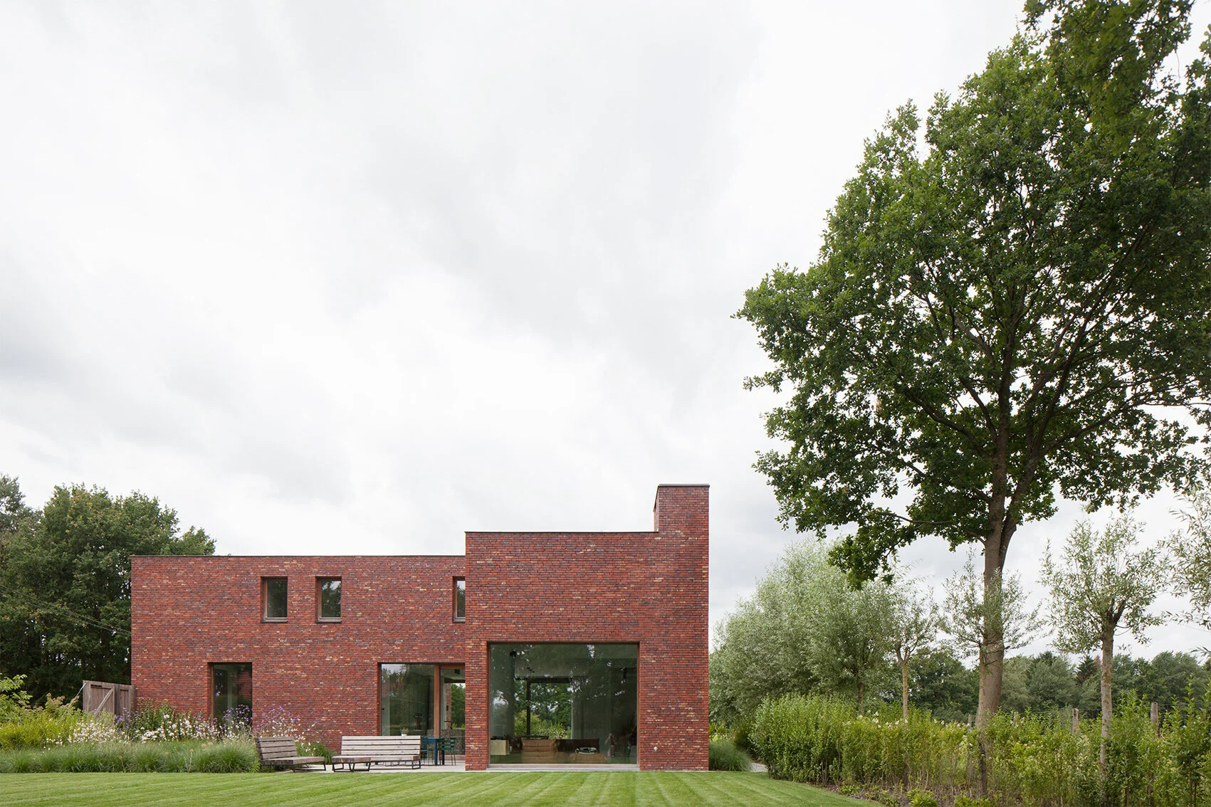 位于里尔的新房项目HAUT丨MADE ARCHITECTS-1