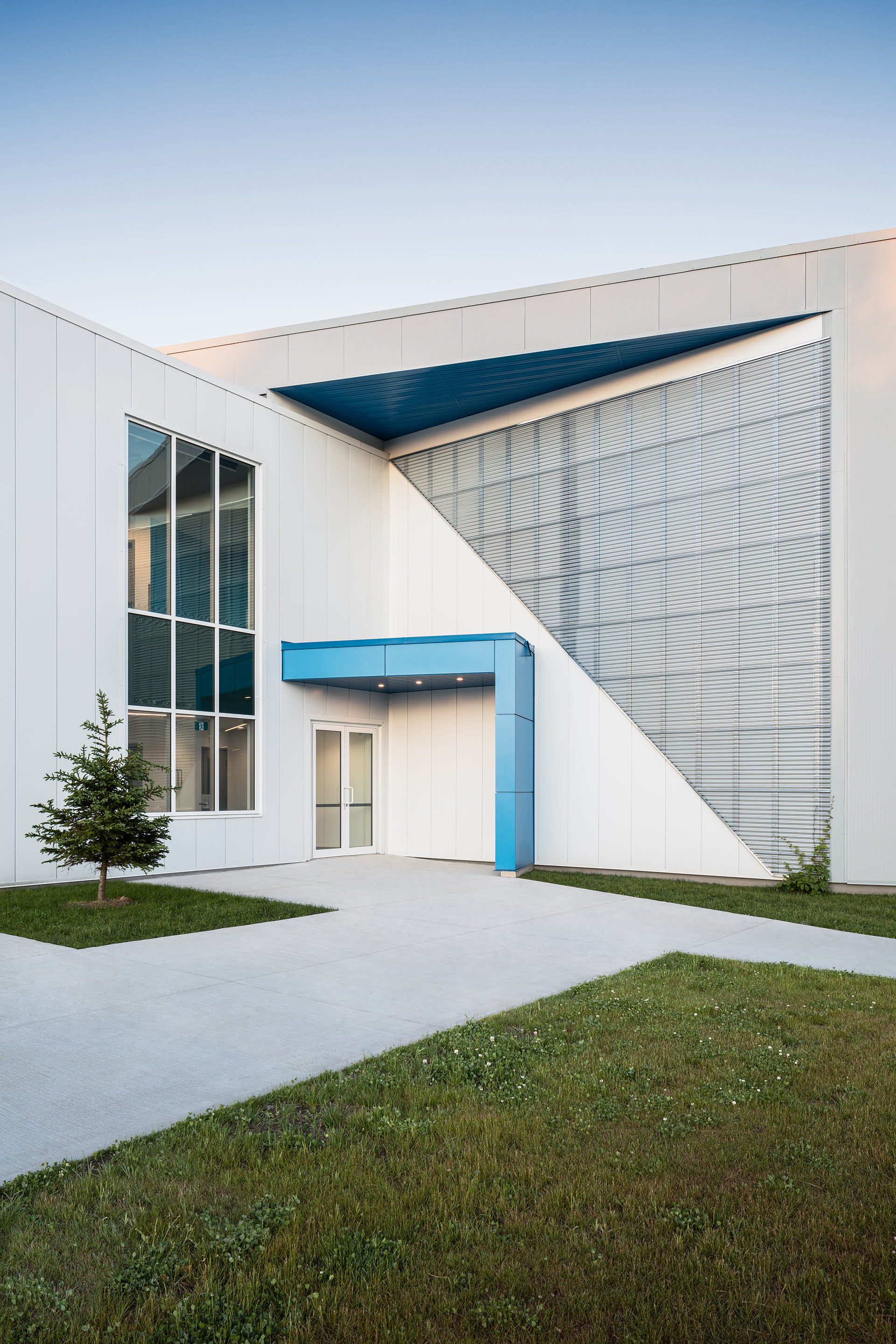 Candock办公及配送中心丨Cimaise Architecture-16