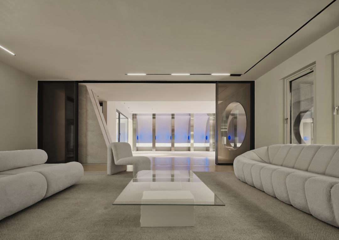 镜面延伸视觉的室内外结合展厅设计丨中国临沂丨尔我空间设计研究室-22