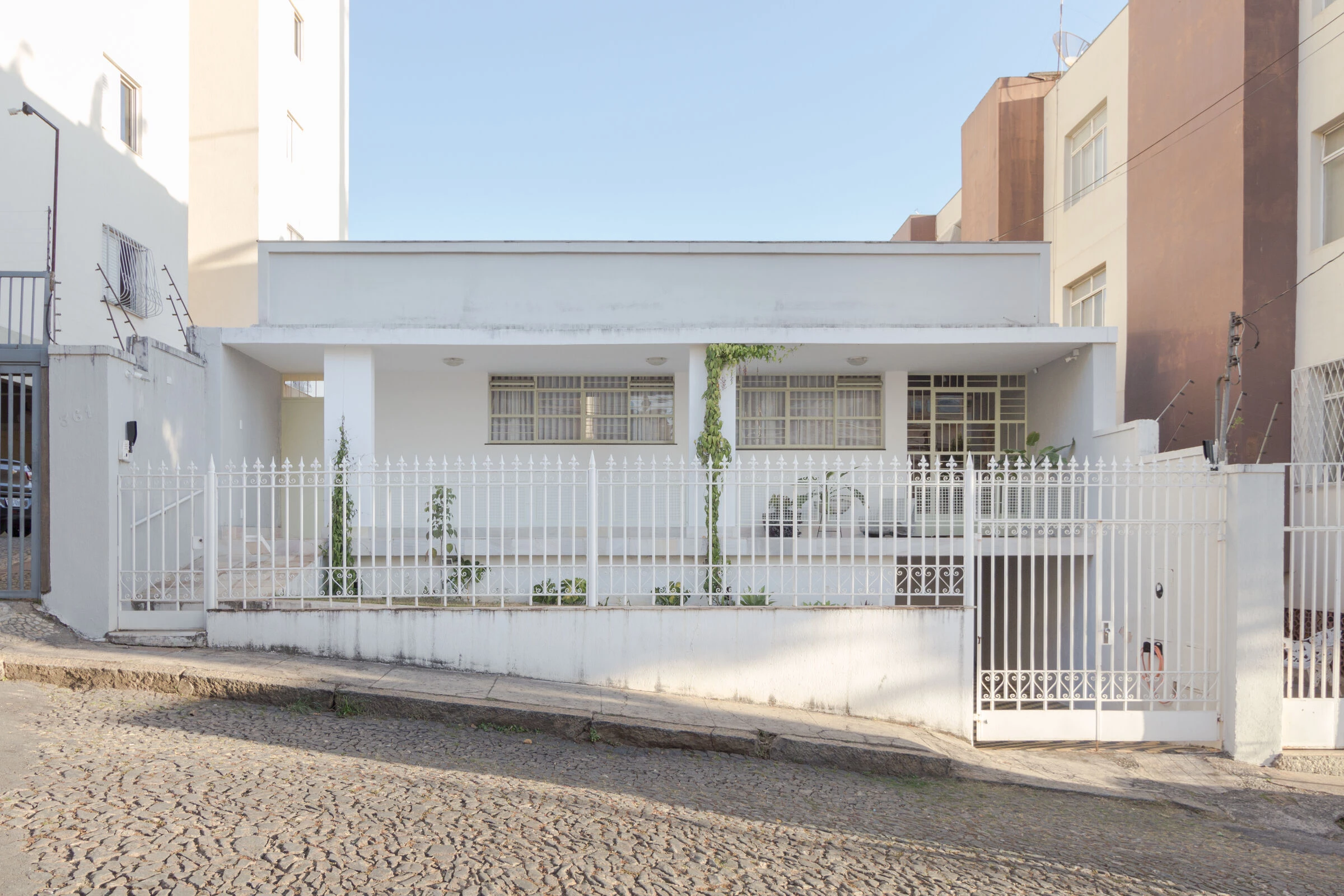 巴西贝尔奥里藏特的现代主义之家丨Pedro Haruf Arquitetura,Design-48